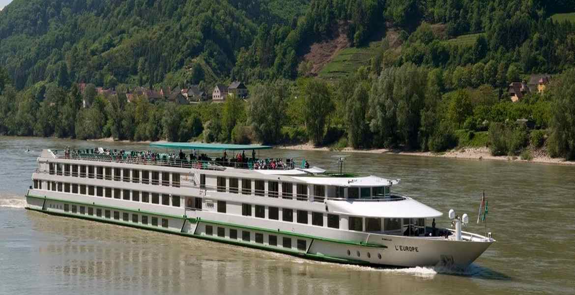 El MS L´Europe navegando por el Rhin (Alemania) CRUCEROS MS CROISIEUROPE MS L EUROPE MS EUROPE CRUCEROS FLUVIALES CROISIEUROPE MS EUROPE CRUCEROS FLUVIALES CRUCEROS FLUVIALES DANUBIO CRUCEROS FLUVIALES RHIN CRUCEROS MS EUROPE CRUCEROS POR RIO CRUCEROS BARATOS BIDAIAK CREUERS CRUCEROS EN BARCO PEQUEÑO SMALL SHIP CRUISES RIVER CRUISES CROISIEUROPE RIVER CRUISES CROISIERES CROISIEUROPE BATEAU DANUBE CRUISES RHINE CRUISES CRUCEROS DANUBIO VIENA CRUCEROS BUDAPEST CRUCEROS BRATISLAVA CRUCEROS MELK CRUCEROS ABADIA DE MELK CRUCEROS OFERTAS CRUCEROS FLUVIALES OFERTAS CROISIEUROPE CRUCEROS FLUVIALES OFERTAS #CroisiEurope #MSLEUROPE #MSEUROPE #CRUCEROSFLUVIALES #RIVERCRUISES #CROISIERES #CREUERS #BIDAIAK #CRUCEROSRIO #CURCEROSDANUBIO #CRUCEROSRHIN #CRUCEROSRIN #CRUCEROSPORELDANUBIO #CRUCEROSVIENA #VIENA #BUDAPEST #MELK #WACHAU #DANUBIO #DANUBE #DANUBECRUISES #VIENNA #VIENNACRUISES #BUDAPESTCRUISES #DANUBERIVER #DANUBERIVERCRUISES #EUROPECRUISES #CRUCEOSEUROPA #CRUCEROSCROISIEUROPE